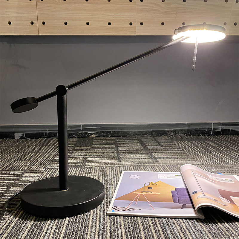 Adjustable Table Lamp
